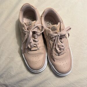 Women’s nike shoes.